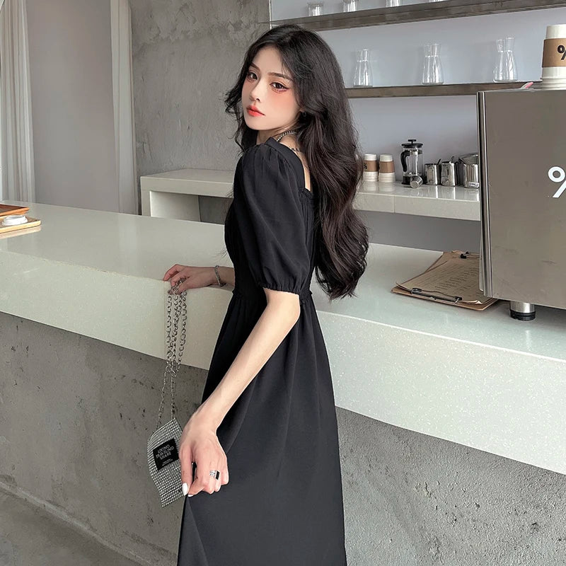 Black Long Loose  Sweet Square Collar Elegant Dress for Spring and Autumn.