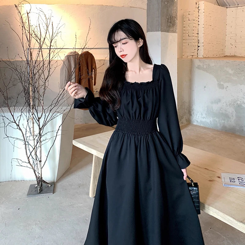 Black Long Loose  Sweet Square Collar Elegant Dress for Spring and Autumn.