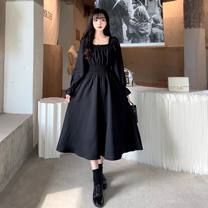 Black Long Loose  Sweet Square Collar Elegant Dress for Spring and Autumn.