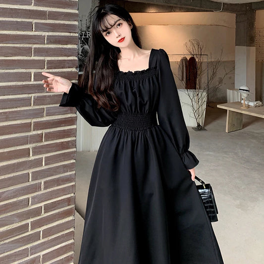 Black Long Loose  Sweet Square Collar Elegant Dress for Spring and Autumn.